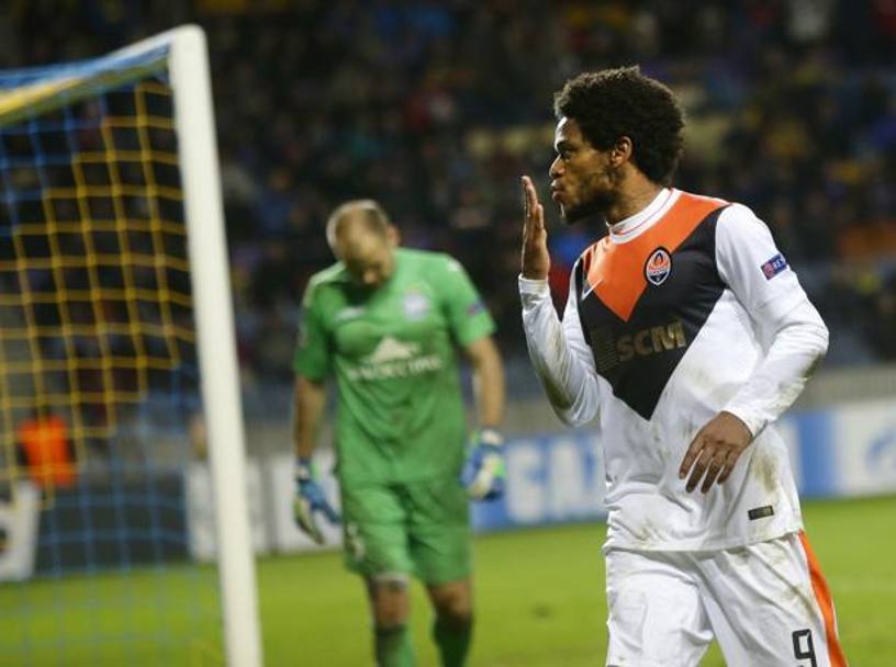 Luiz Adriano, attaccante dello Shakhtar Donetsk, ha fatto 5 gol al Bate Borisov. Ap